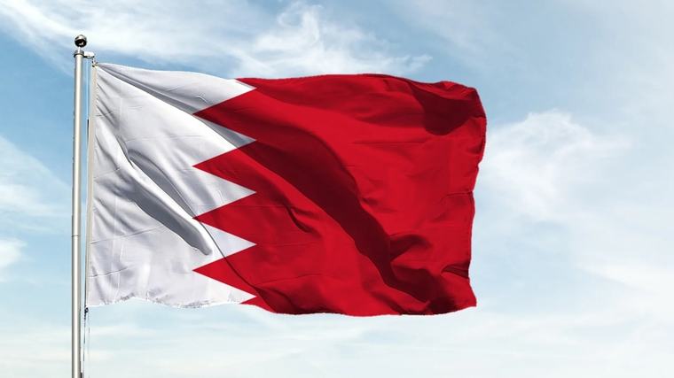البحرين تتصدى لعددٍ من الصواريخ والمسيرات