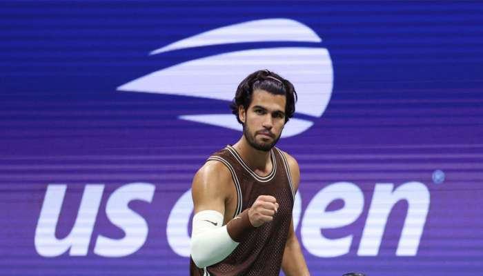 Carlos Alcaraz storms into US Open 3rd round after beating Jamie Faria