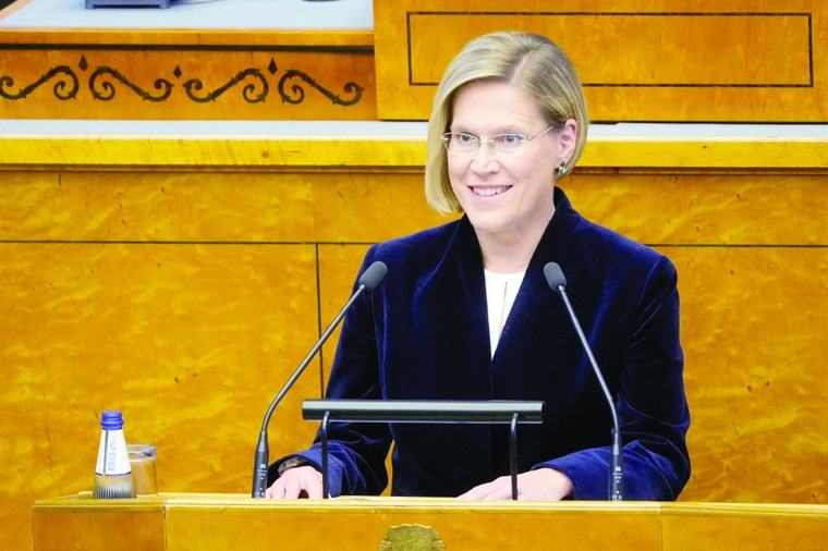 بعد انتخابها رئيسة.. ماديسي تتعهد بالعمل من أجل رفاهية إستونيا