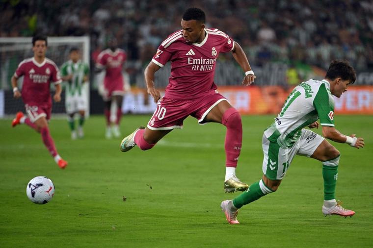 ريال مدريد يسقط في ميدان بيتيس