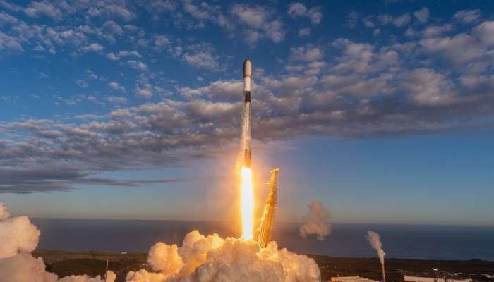 SpaceX launches 27 Starlink satellites successfully