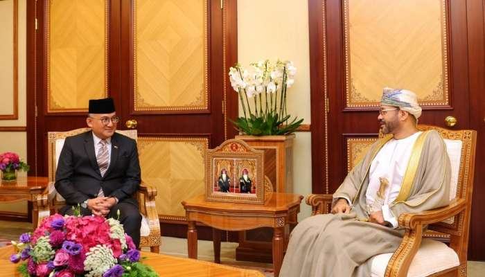 Foreign Minister receives copy of credentials of Indonesia’s Ambassador